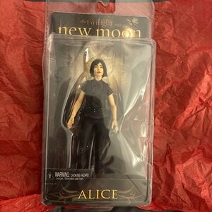 Twilight Saga Alice Collectible Figure